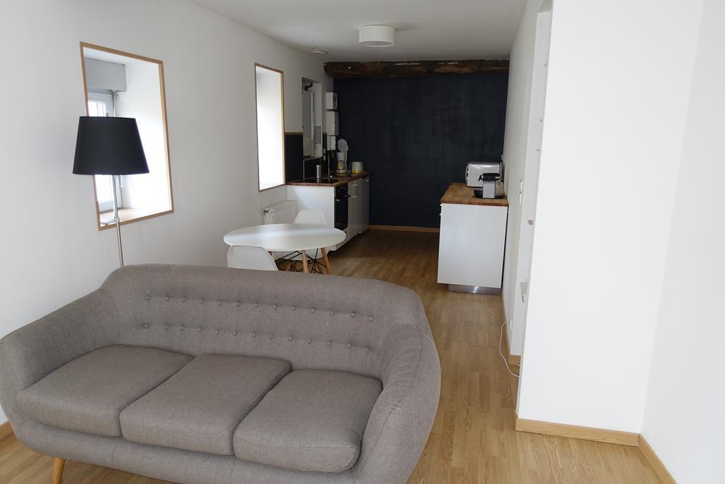 Le 4 Appartement Saint-Junien Buitenkant foto
